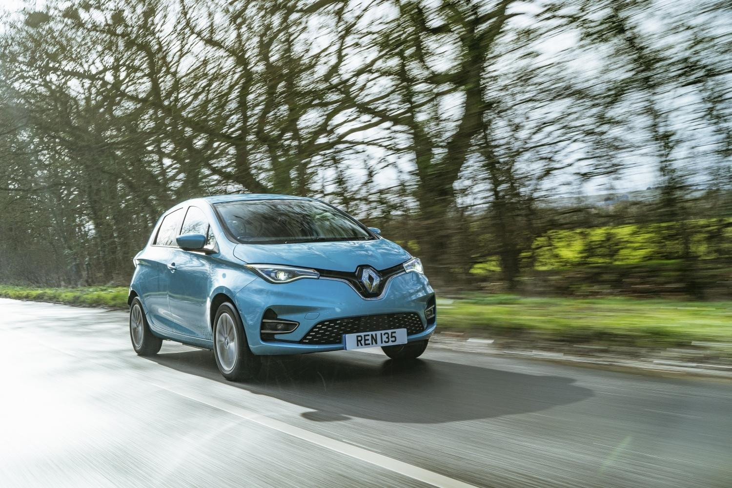 renault zoe driving